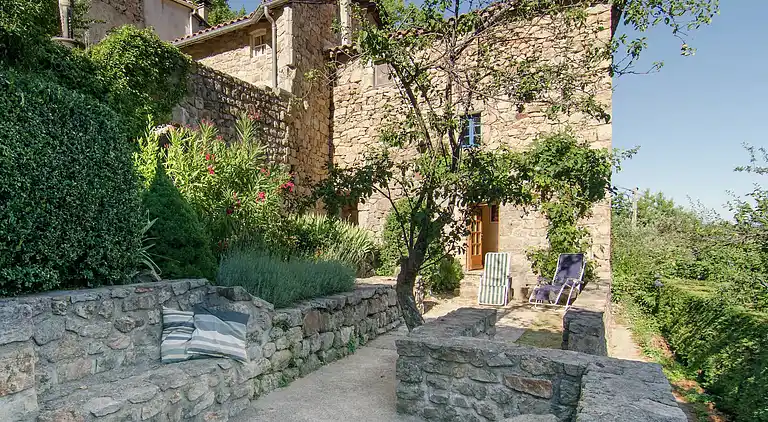 Ferielejlighed i Labastide-sur-Bésorgues