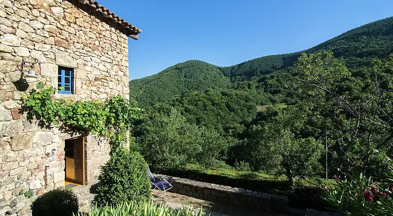 Ferielejlighed i Labastide-sur-Bésorgues