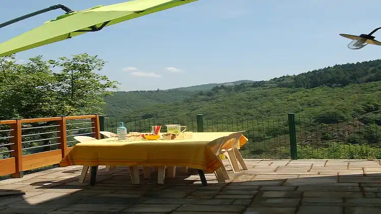 Semesterbostad i Coupiac