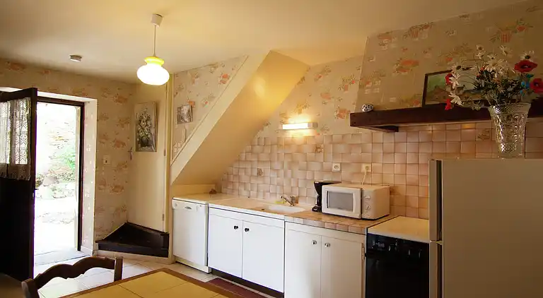 Cottage in Chartrier-Ferrière