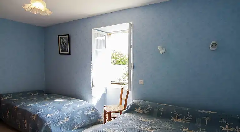 Cottage in Chartrier-Ferrière