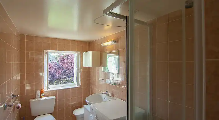 Cottage in Chartrier-Ferrière