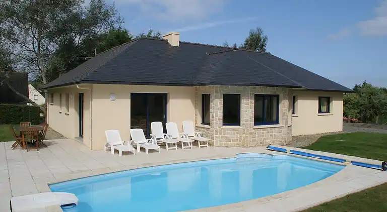 Holiday home in Tréduder