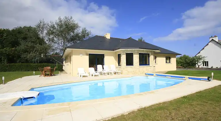 Holiday home in Tréduder