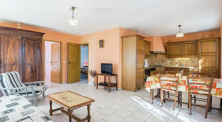 Holiday home in Cours-de-Pile