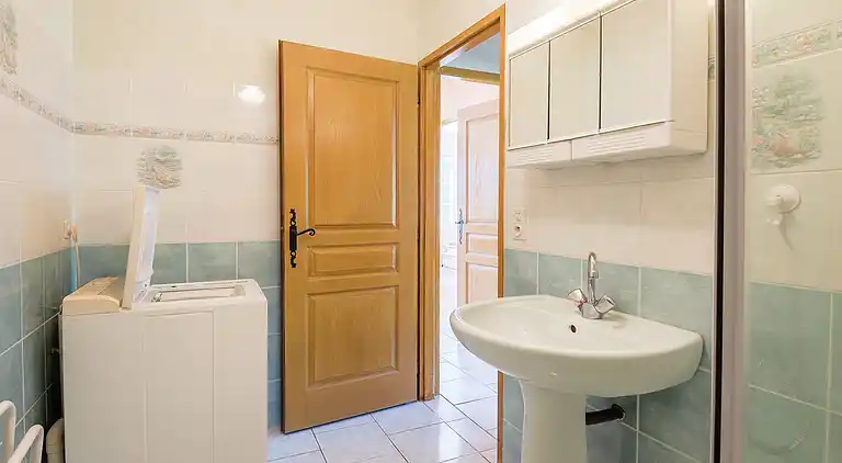 Holiday home in Cours-de-Pile