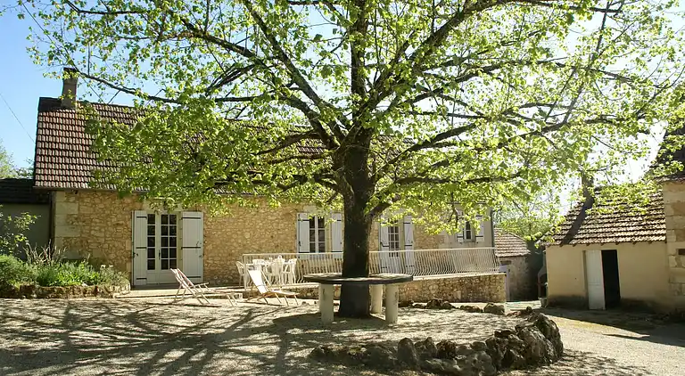 Holiday home in Cours-de-Pile