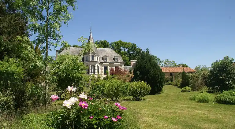 Holiday home in Availles-Limouzine