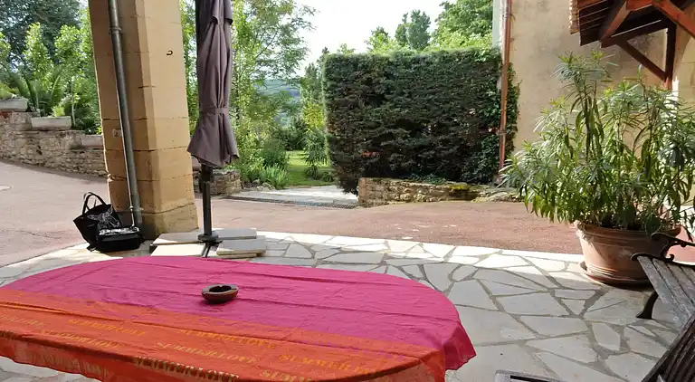 Holiday home in Donzère