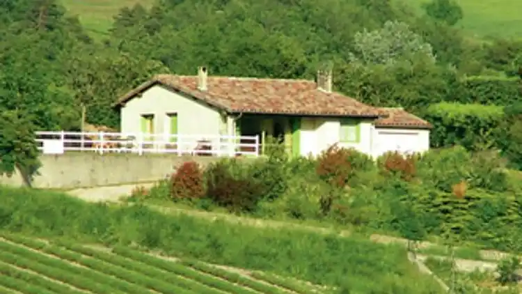 Holiday home in Bourdeaux