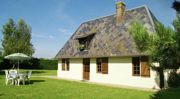 Semesterbostad i Épaignes