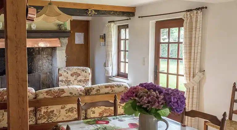 Semesterbostad i Épaignes