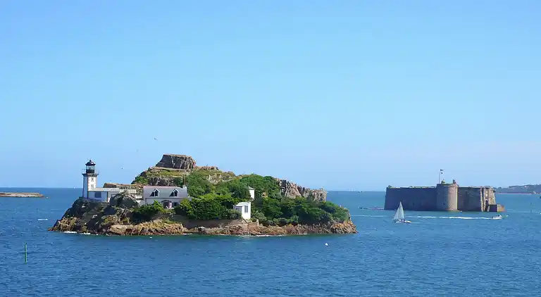 Manor house in Saint-Jean-du-Doigt