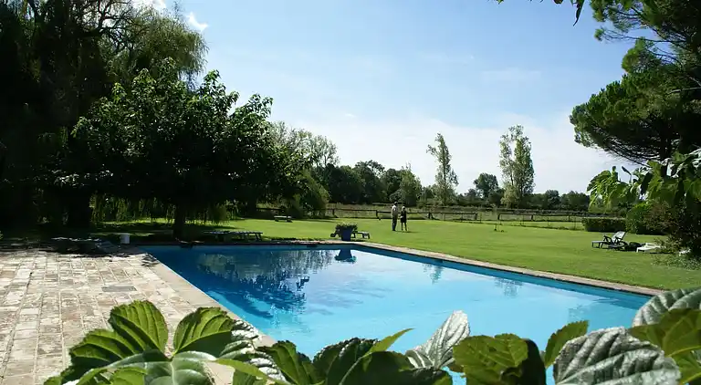 Villa in Saint-Laurent-d'Aigouze