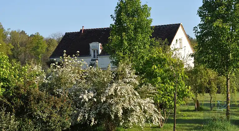 Holiday home in Cigogné