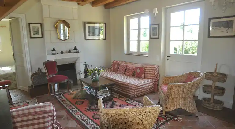 Holiday home in Cigogné