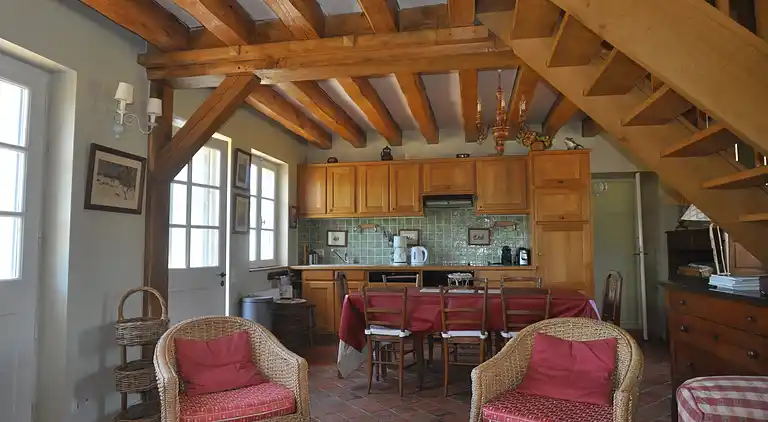 Holiday home in Cigogné