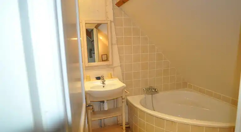 Holiday home in Cigogné