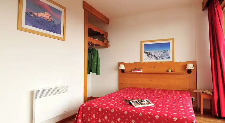 Apartment in Vaulnaveys-le-Haut