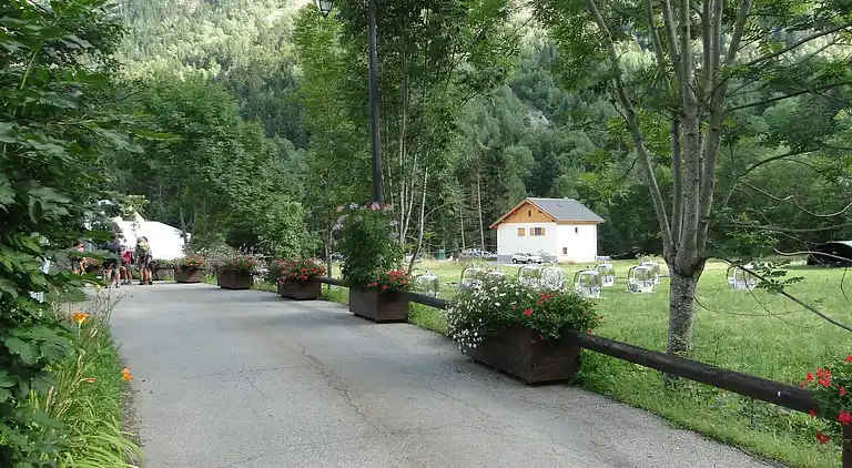 Cottage in Le Bourg-d'Oisans