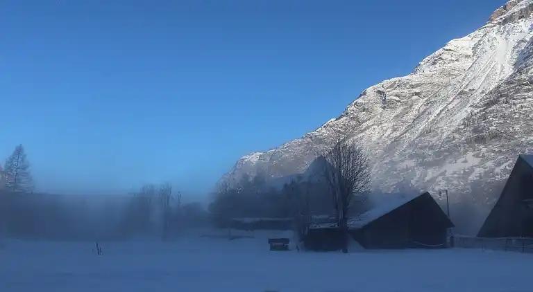 Cottage in Le Bourg-d'Oisans