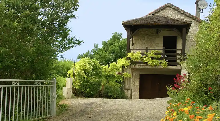 Holiday home in Castelnau-Montratier