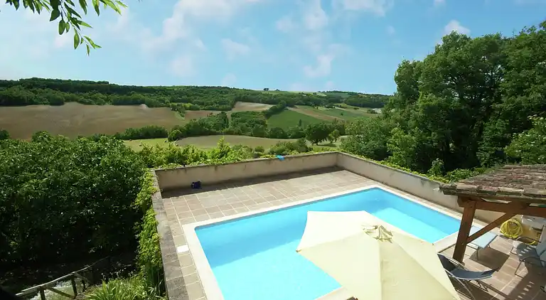 Holiday home in Castelnau-Montratier