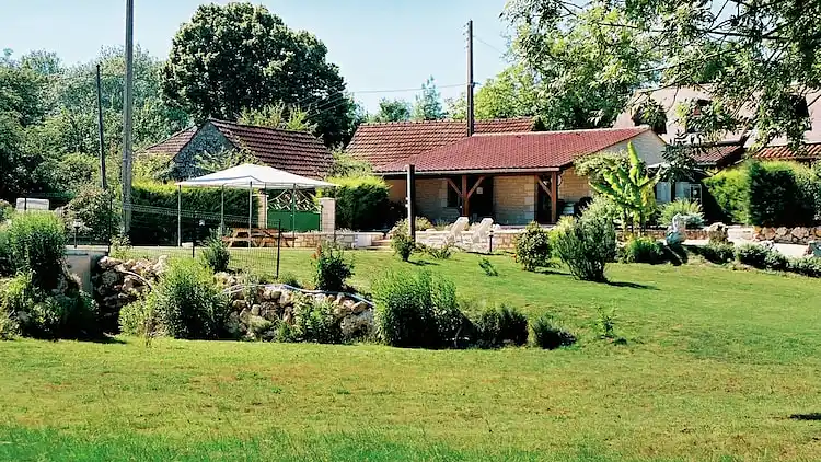 Holiday home in Cazals