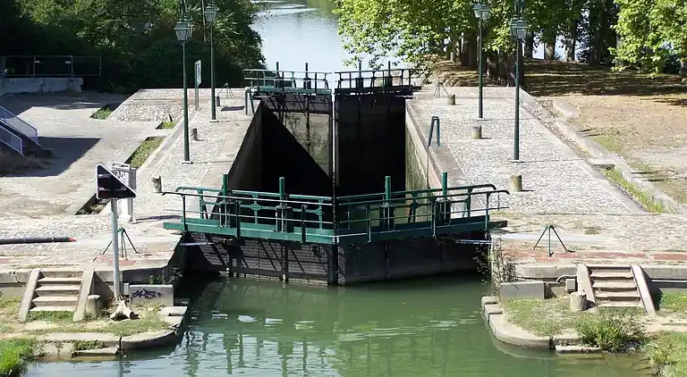 Villa in Puy-l'Évêque
