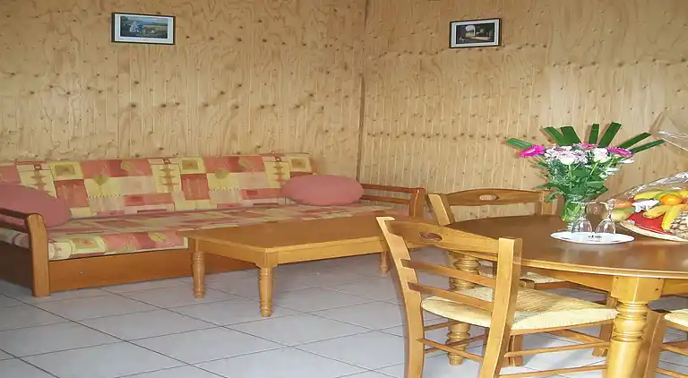 Sommerhus i Saint-Remy-en-Bouzemont-Saint-Genest-et-Isson