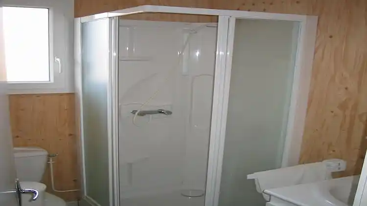 Sommerhus i Saint-Remy-en-Bouzemont-Saint-Genest-et-Isson