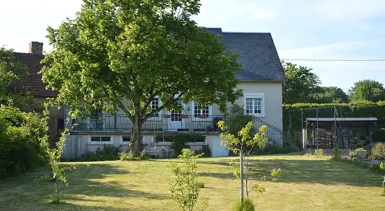 Sommerhus i Château-Chinon(Ville)