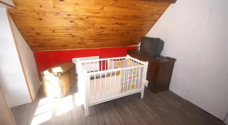 Holiday home in Saint-Révérien