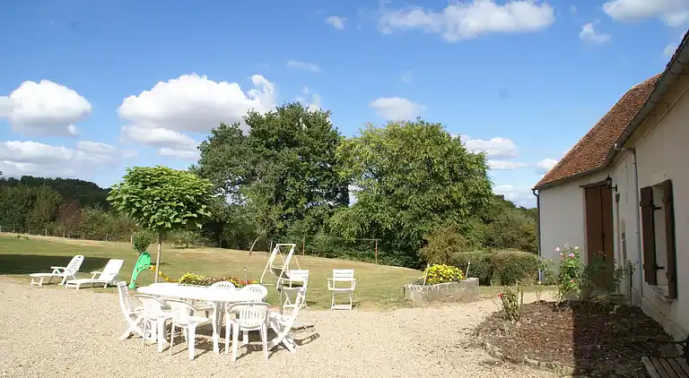 Holiday home in Saint-Révérien