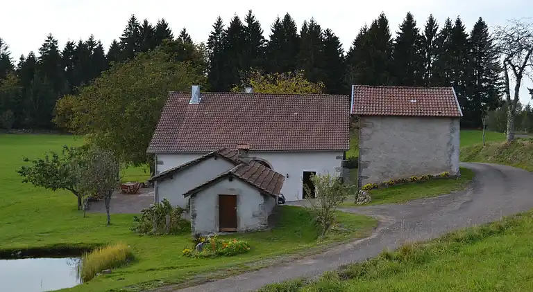 Holiday home in Raddon-et-Chapendu