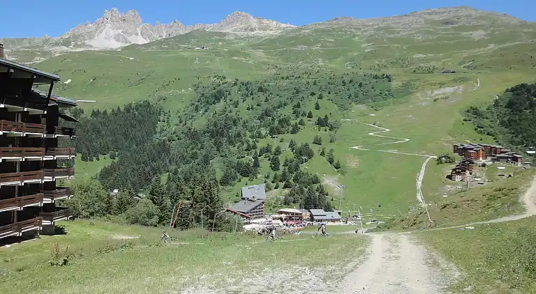 Apartment in Les Allues