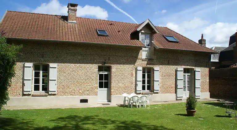 Holiday home in Mareuil-Caubert