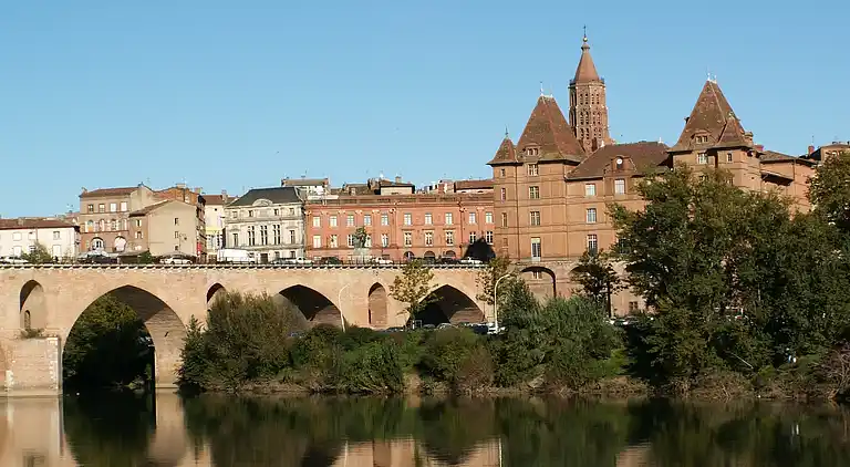 Manor house in Verdun-sur-Garonne