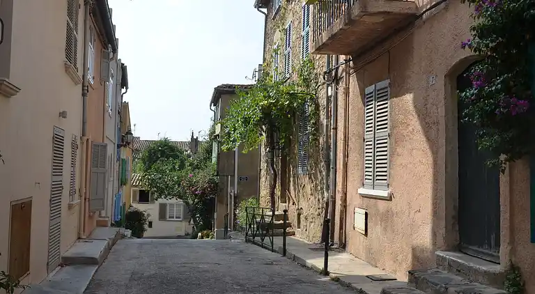 Sommerhus i Le Plan-de-la-Tour