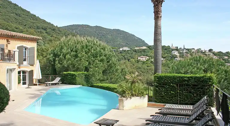 Villa i Cavalaire-sur-Mer