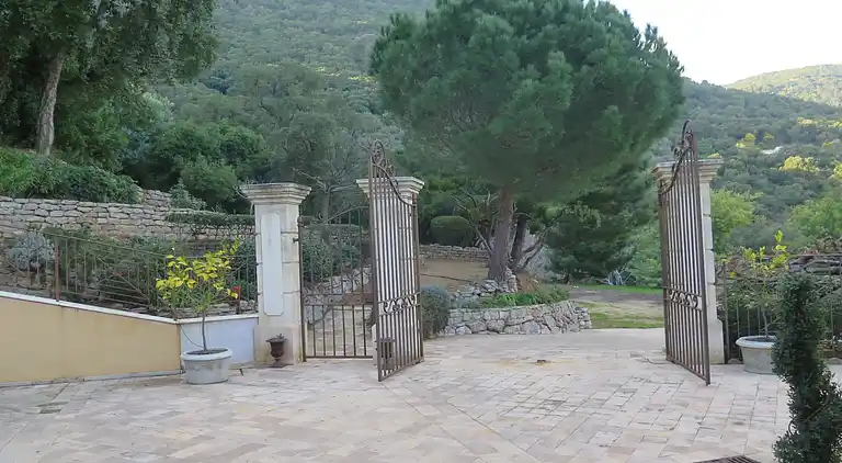 Villa i Cavalaire-sur-Mer