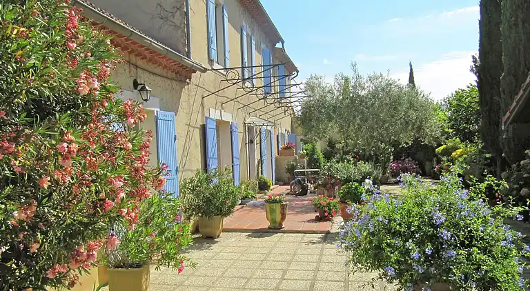 Farm house in Carpentras