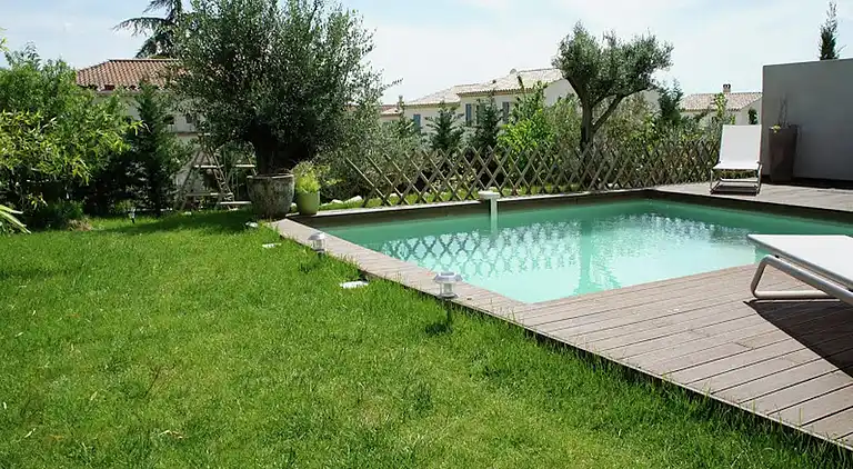 Holiday home in La Tour-d'Aigues