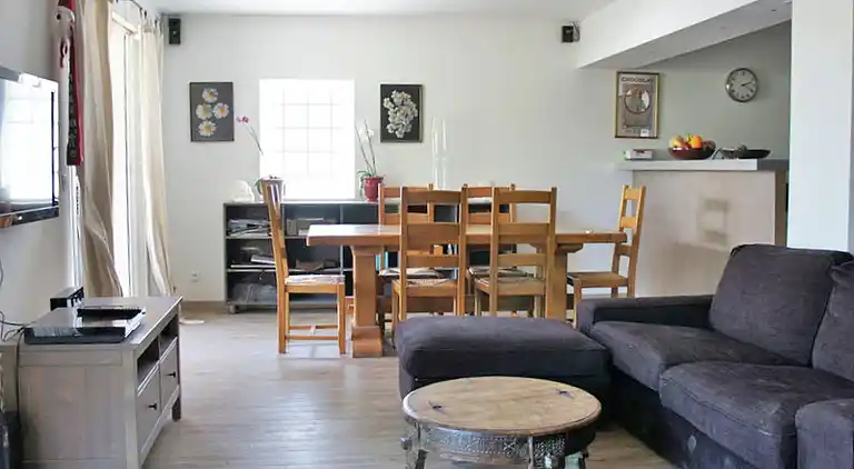 Holiday home in La Tour-d'Aigues