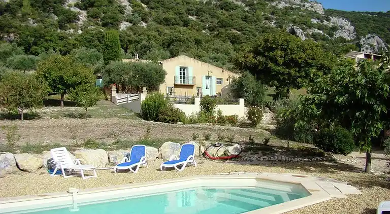 Sommerhus i Saint-Saturnin-lès-Apt