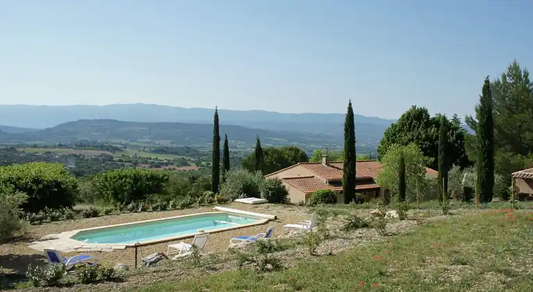 Sommerhus i Saint-Saturnin-lès-Apt