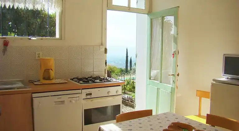 Sommerhus i Saint-Saturnin-lès-Apt