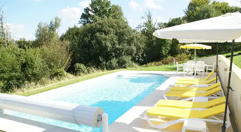 Holiday home in Châteauneuf-la-Forêt