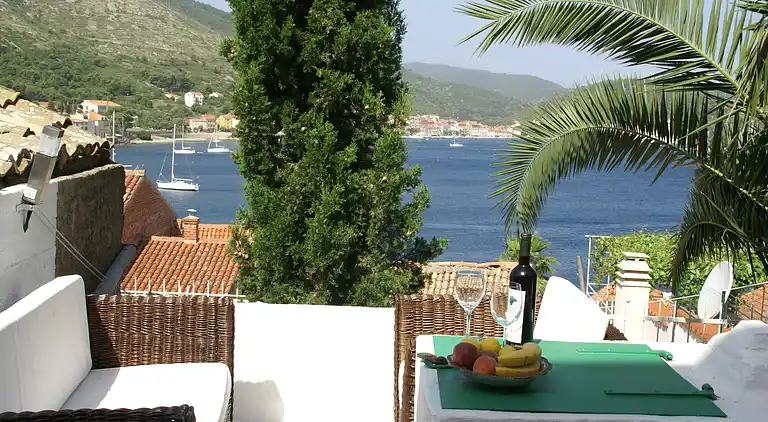 Apartment in Vis