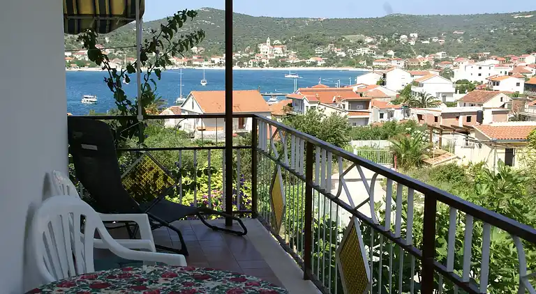 Apartment in Vinišće